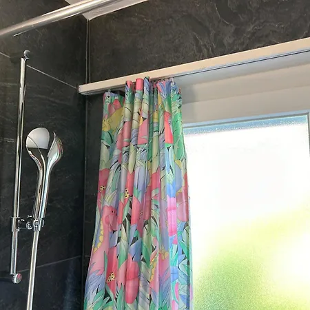 Hanna Daire Interlaken